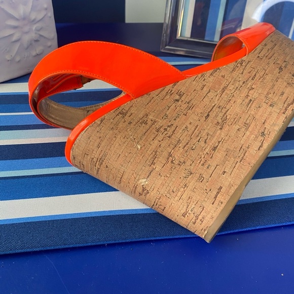 Neon orange cork BCBGENERATION platform wedge heel ankle strap sandals sz 10 - Picture 13 of 15